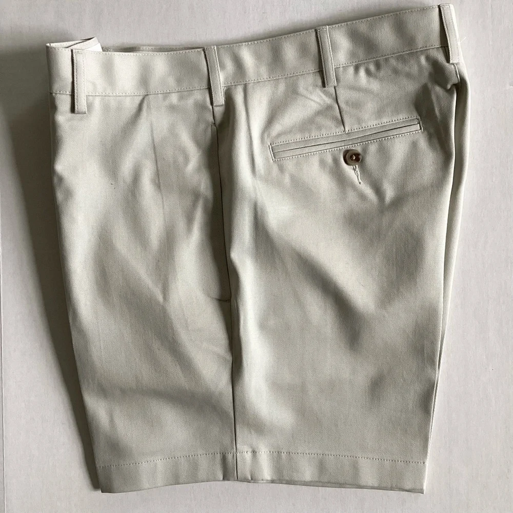 Lands’ End Traditional Fit Shorts Size 32 NWOT